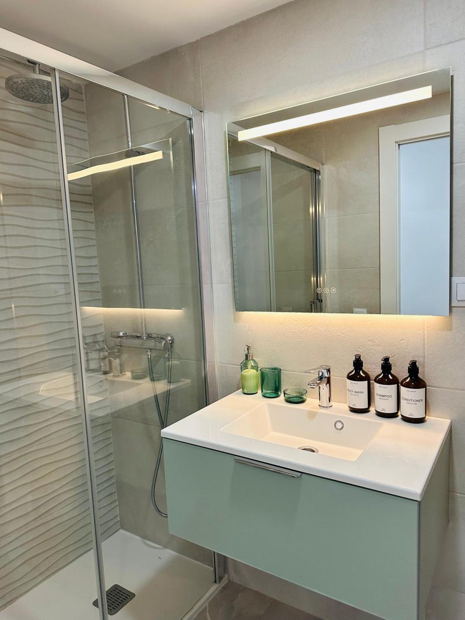 Lejlighed Apartamento Moderno Y Comodo! *